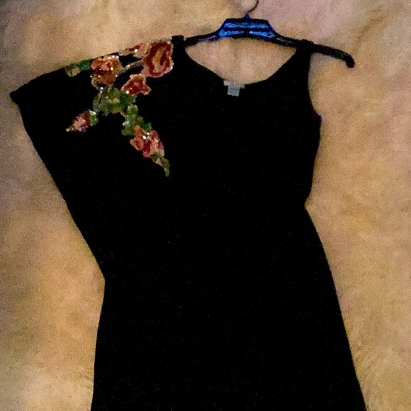 Cache Vintage Black Asymmetric Dress w/ One Flowing Sequin Sleeve - Picture 10 of 10
